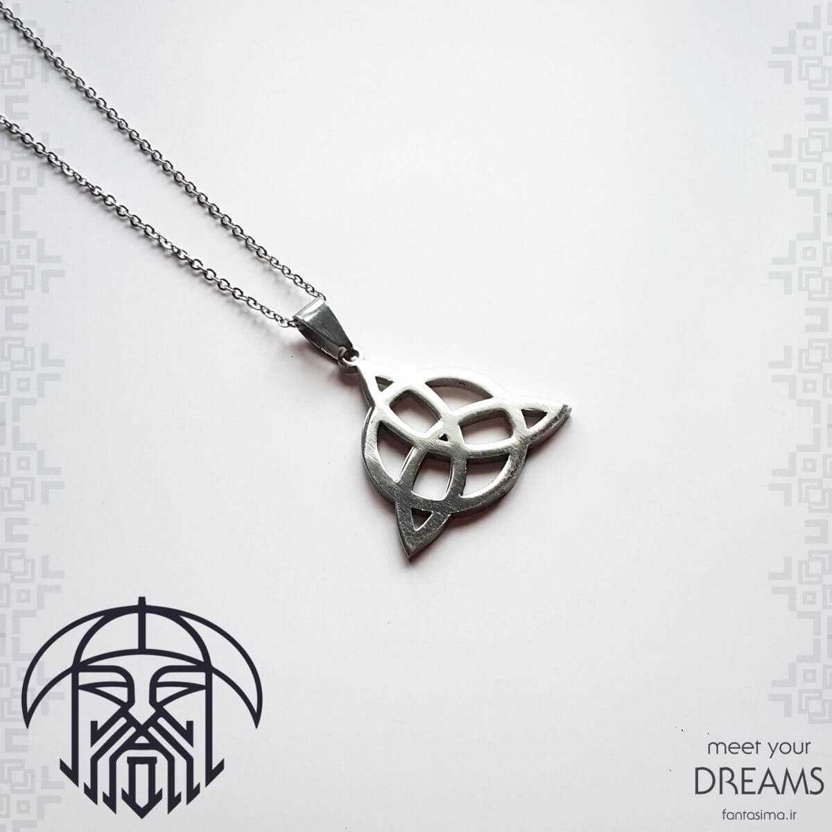 گردنبند استیل ترینیتی